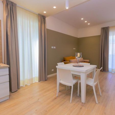 Domina Apartments Monopoli Esterno foto
