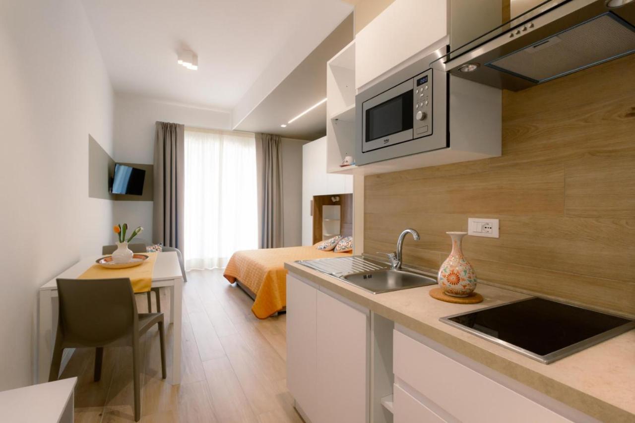 Domina Apartments Monopoli Esterno foto