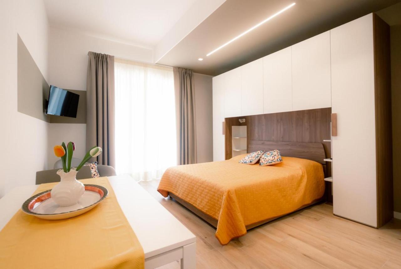 Domina Apartments Monopoli Esterno foto